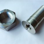 pasadyang carbon bakal metal track track bolt at nut