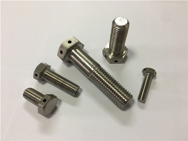 nagmamadali c276 / 2.4819 bolt din933 din931